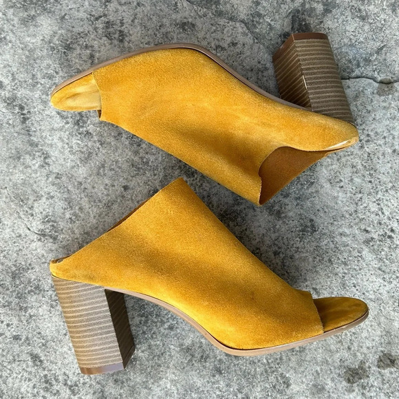 Bos & Co Mustard Peep Toe Block Heel, size 40 (Us  9) - Picture 3 of 12